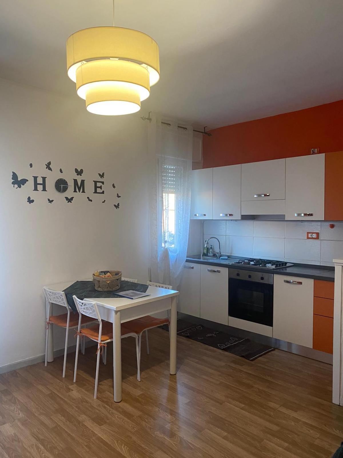 דירות מסטרה Swing House מראה חיצוני תמונה